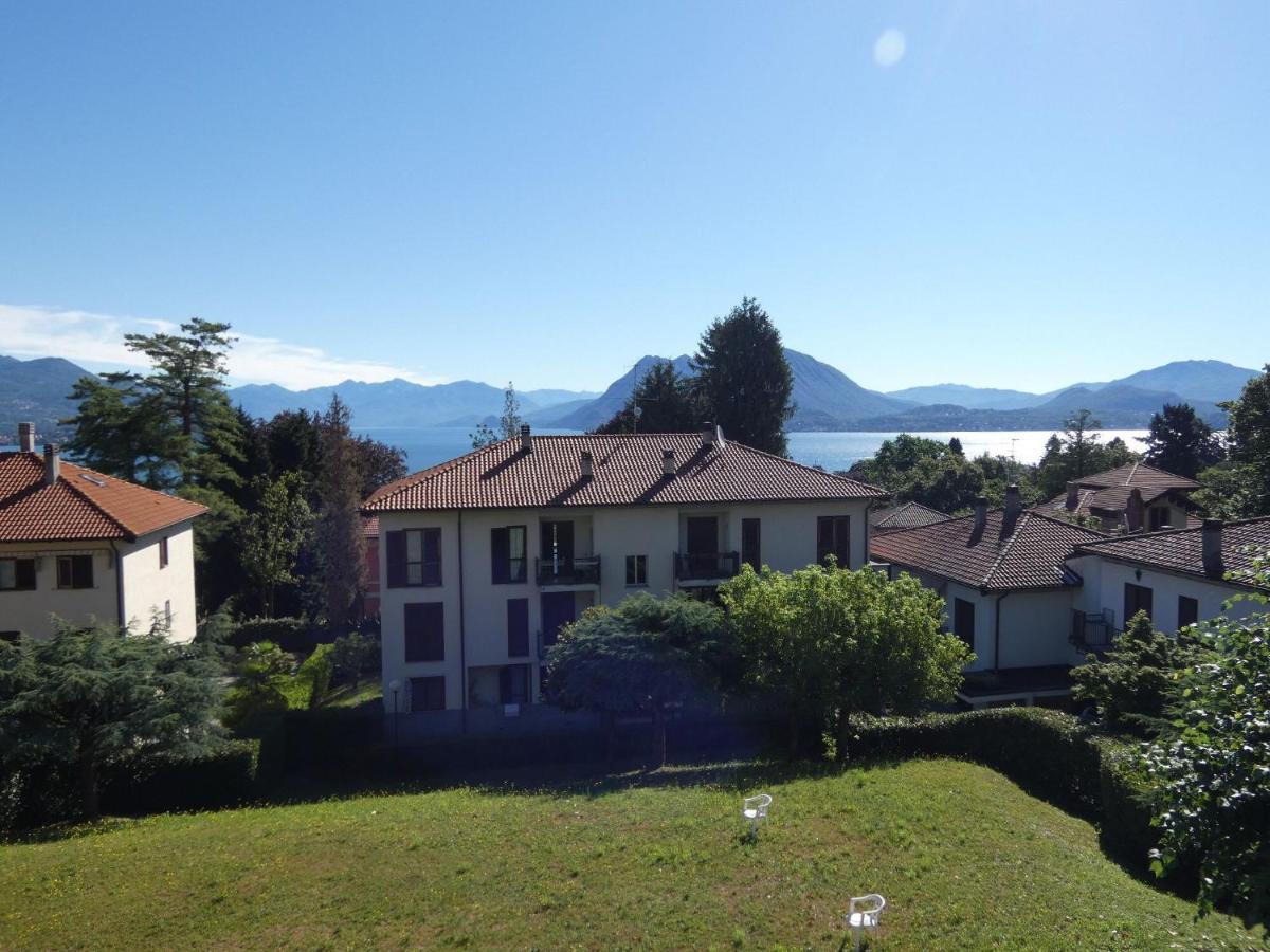 Casa Clivia - 3 Bedroom Apartment With Lake View Stresa Exteriör bild