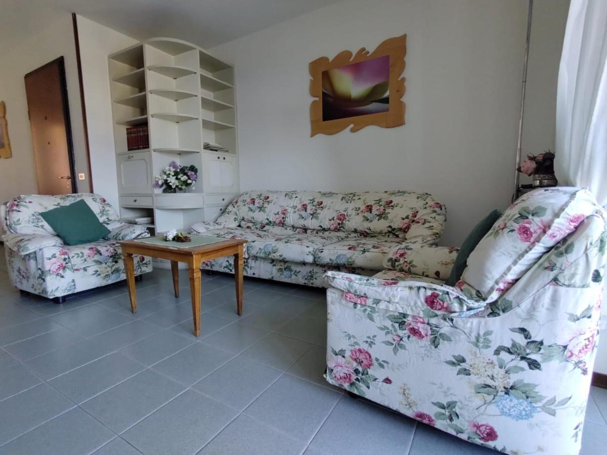Casa Clivia - 3 Bedroom Apartment With Lake View Stresa Exteriör bild