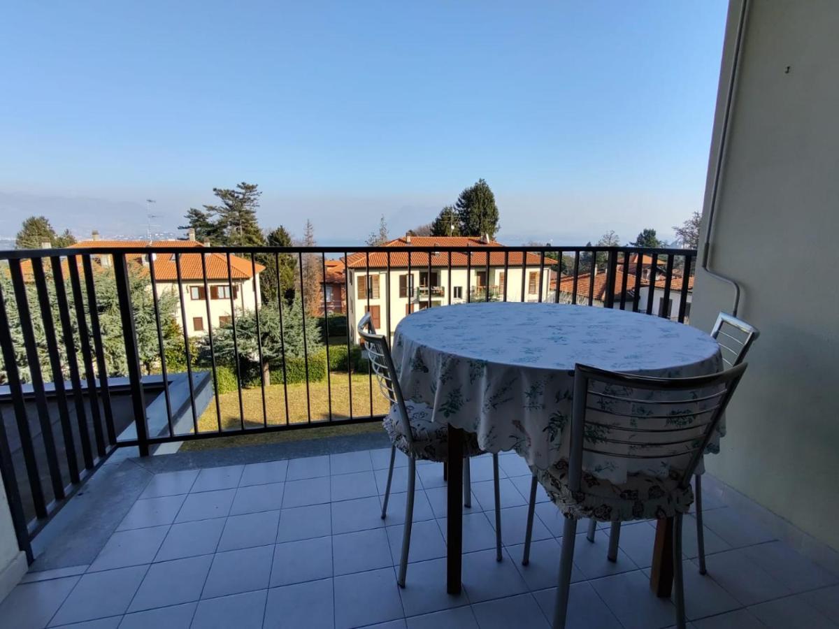 Casa Clivia - 3 Bedroom Apartment With Lake View Stresa Exteriör bild